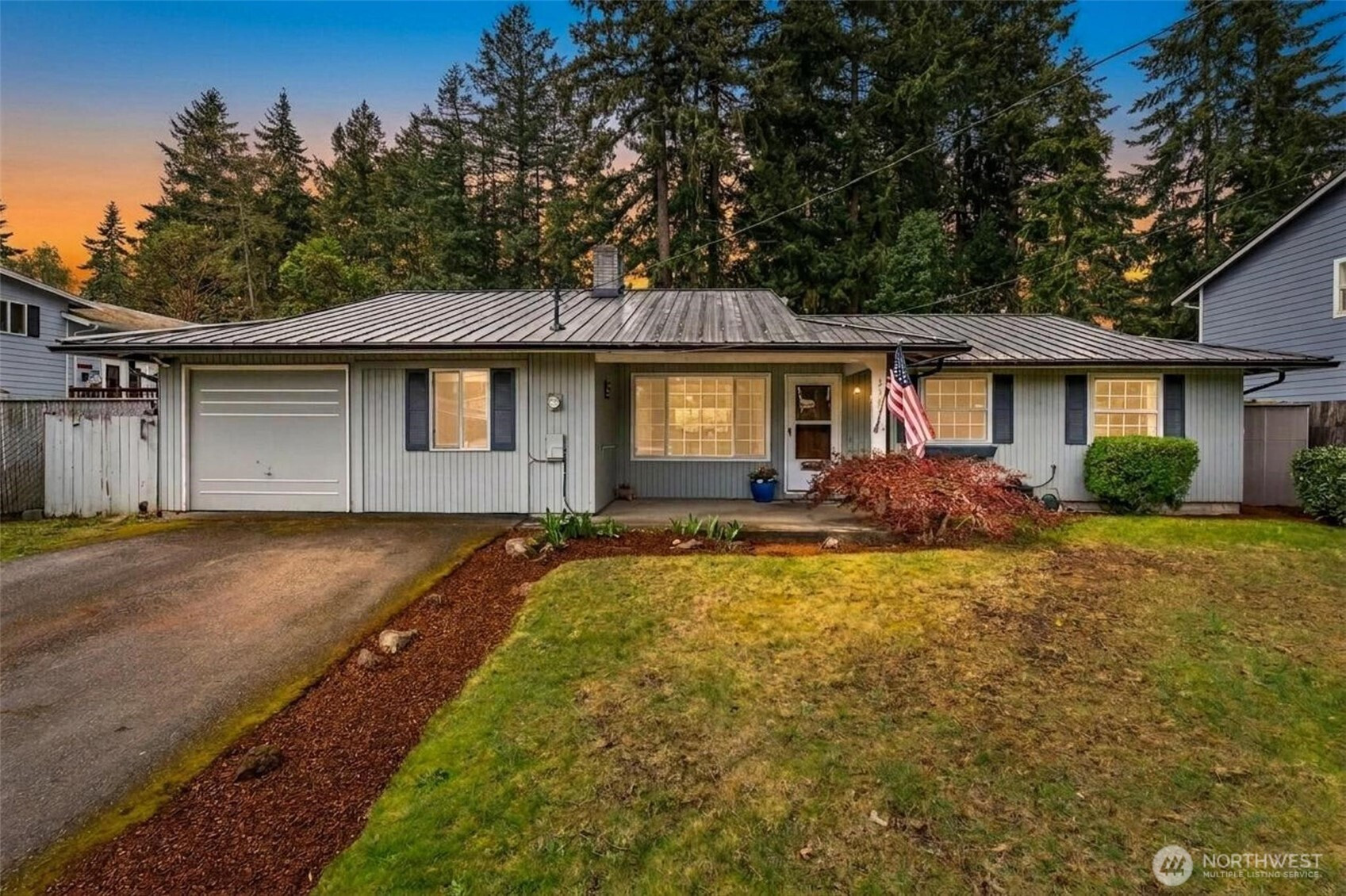 31435 10th Avenue S, Federal Way, WA 98003