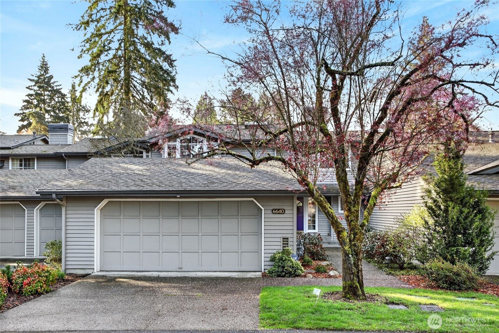 6640 114th Avenue SE, Bellevue, WA 98006