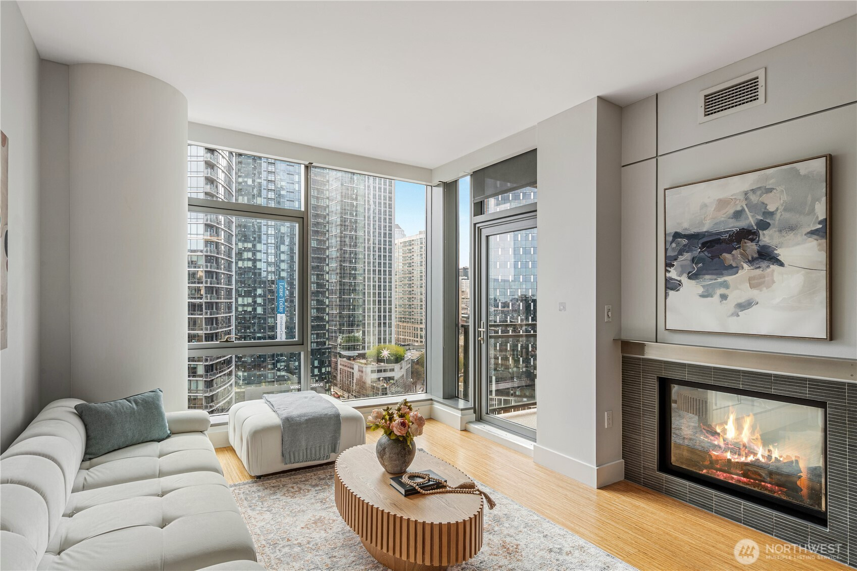 820 Blanchard Street, Seattle, WA 98121