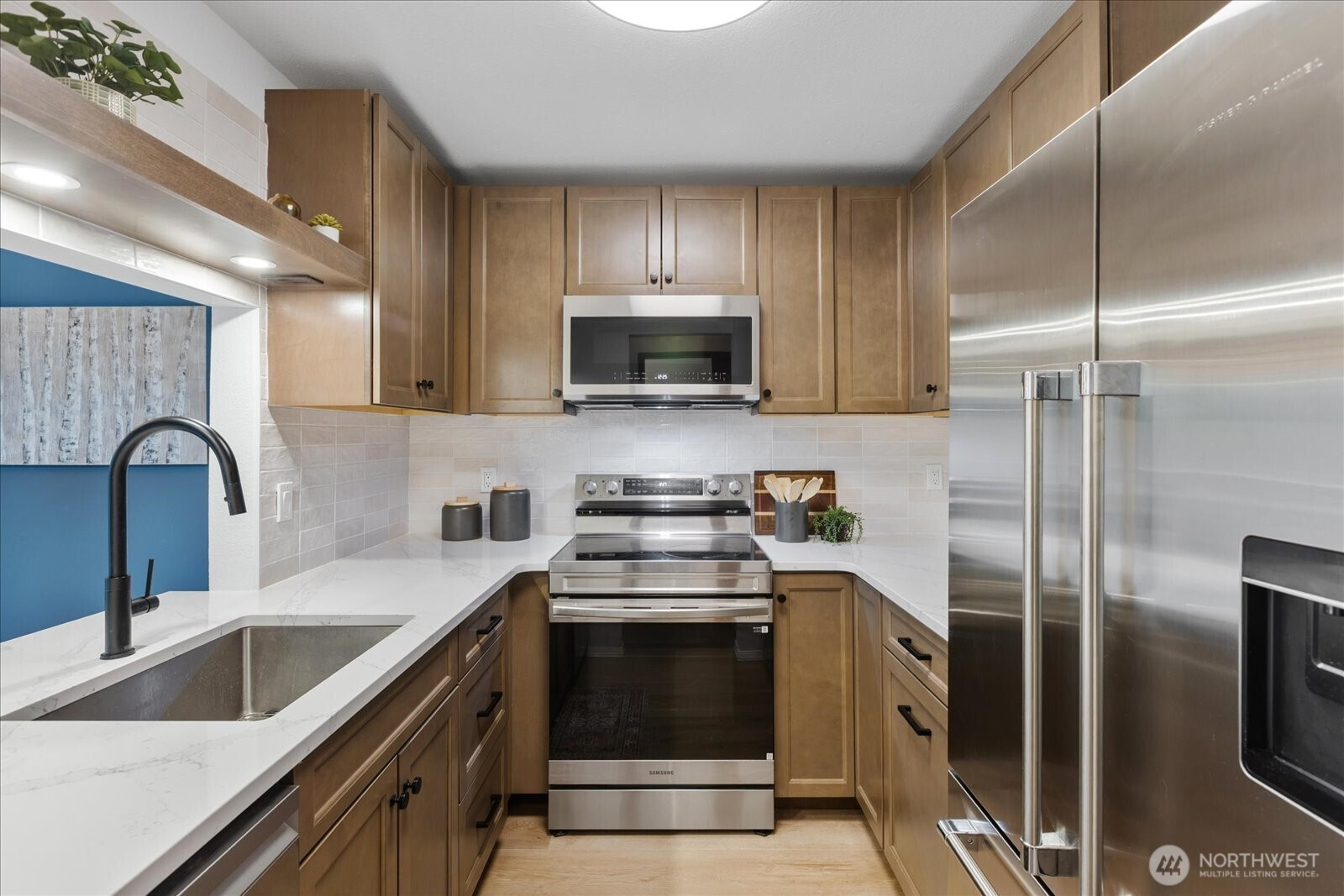 21615 80th Avenue W, Edmonds, WA 98026