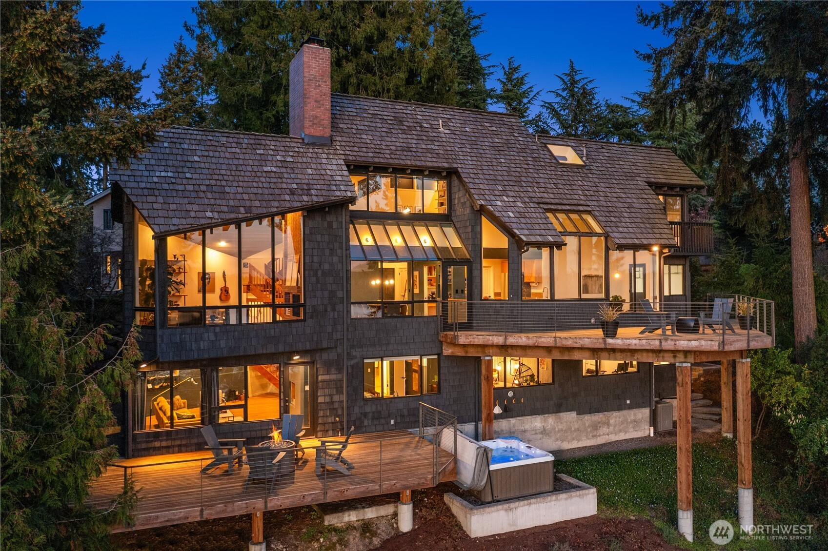 7515 SE 76th Street, Seattle, WA 98040