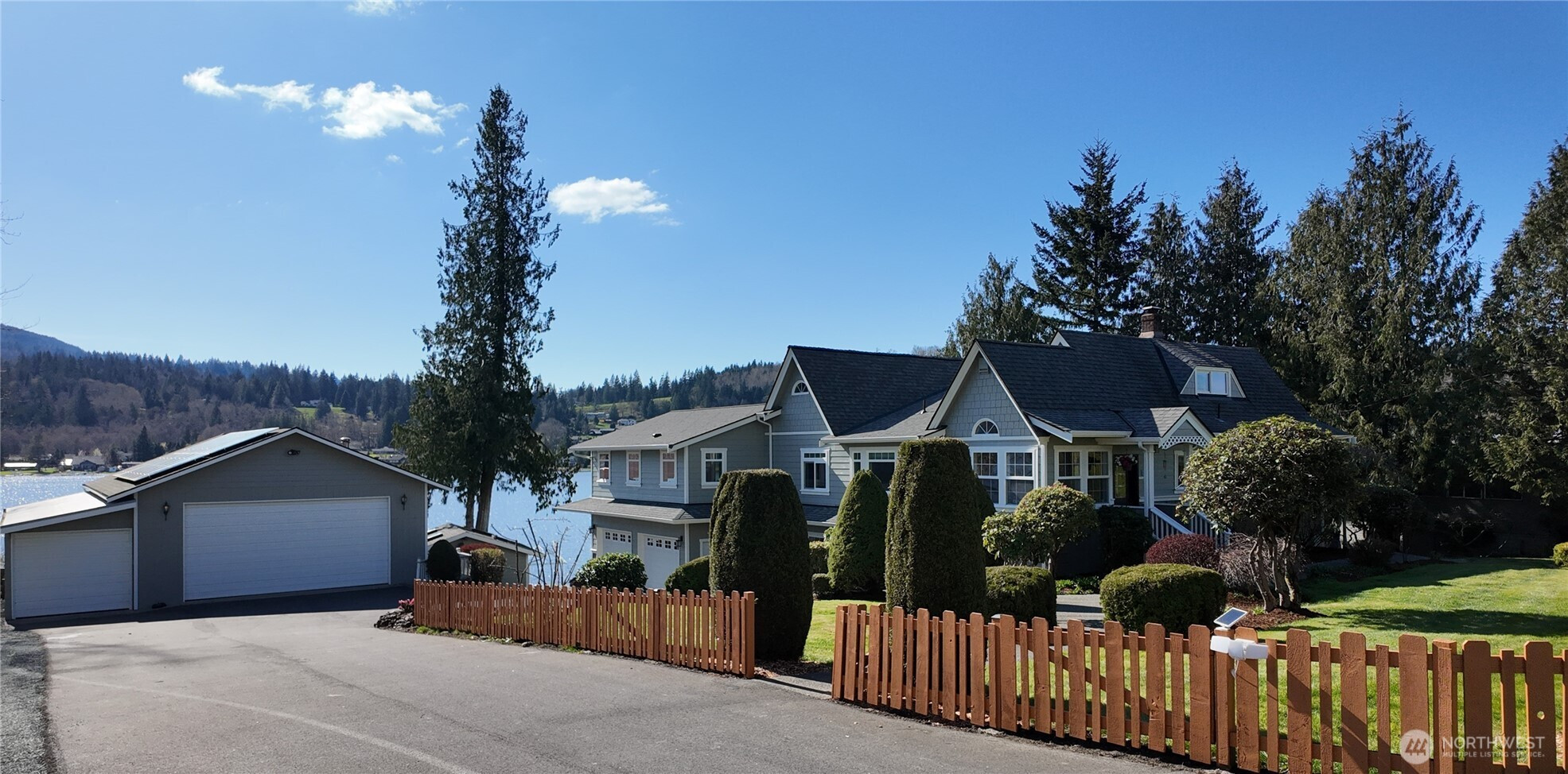 17298 Lake View Boulevard, Mount Vernon, WA 98274