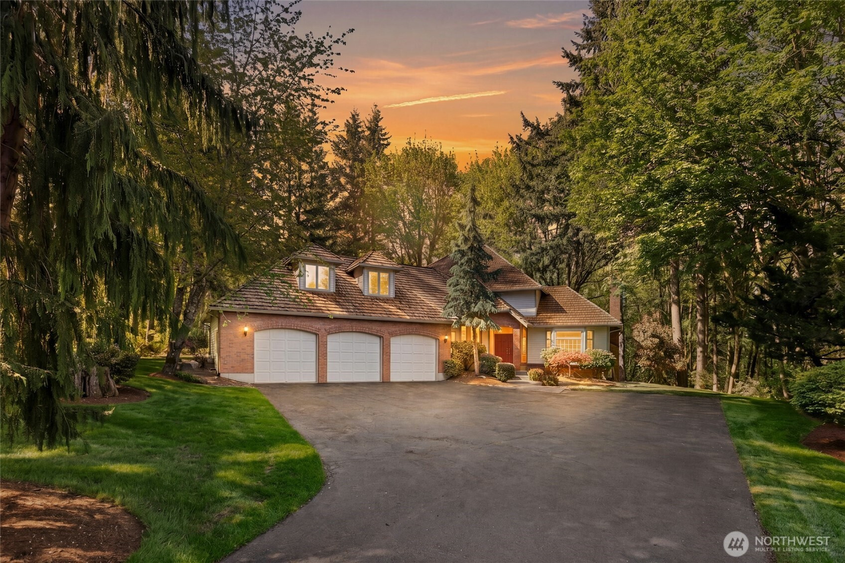 17812 NE 154th Street, Woodinville, WA 98072