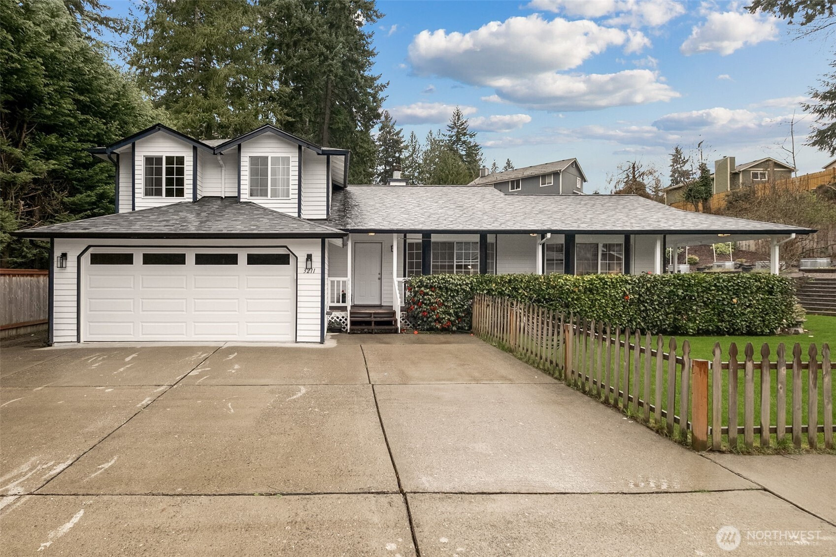 3211 32nd Avenue Ct SE, Puyallup, WA 98374