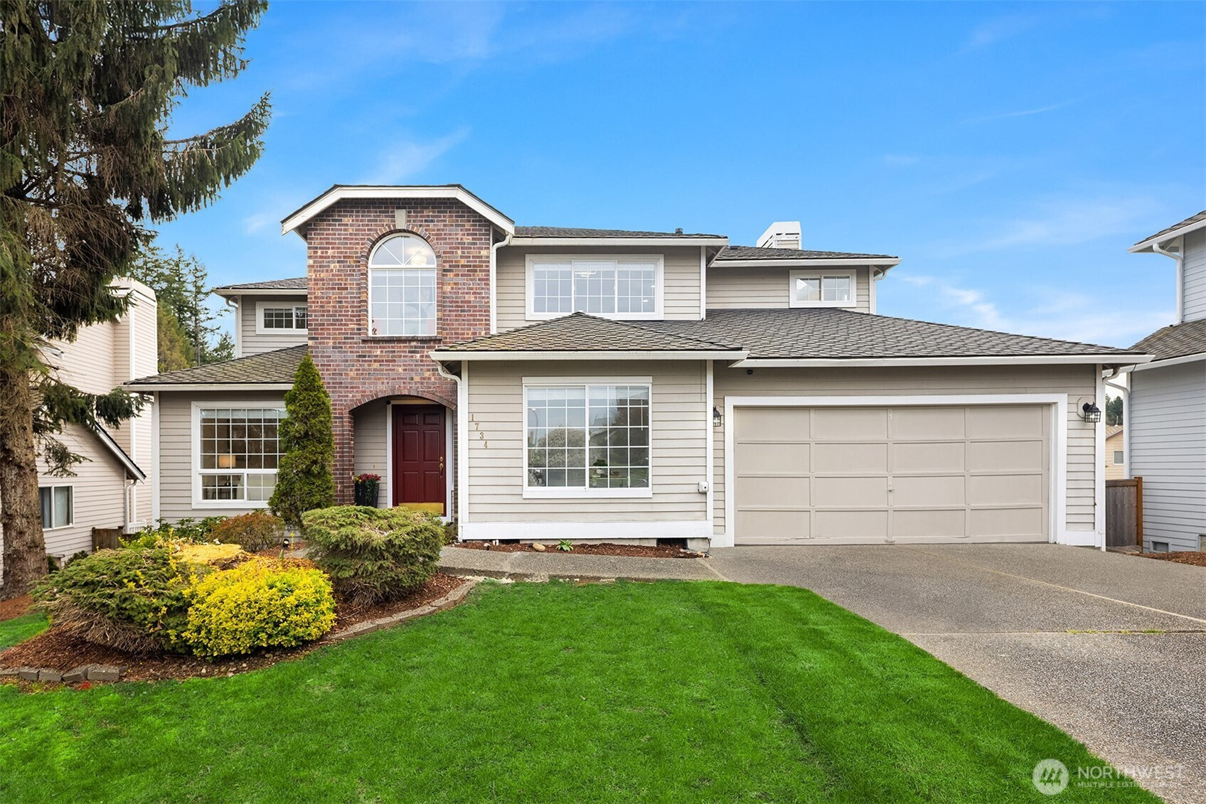 1734 Ilwaco Avenue NE, Renton, WA 98059
