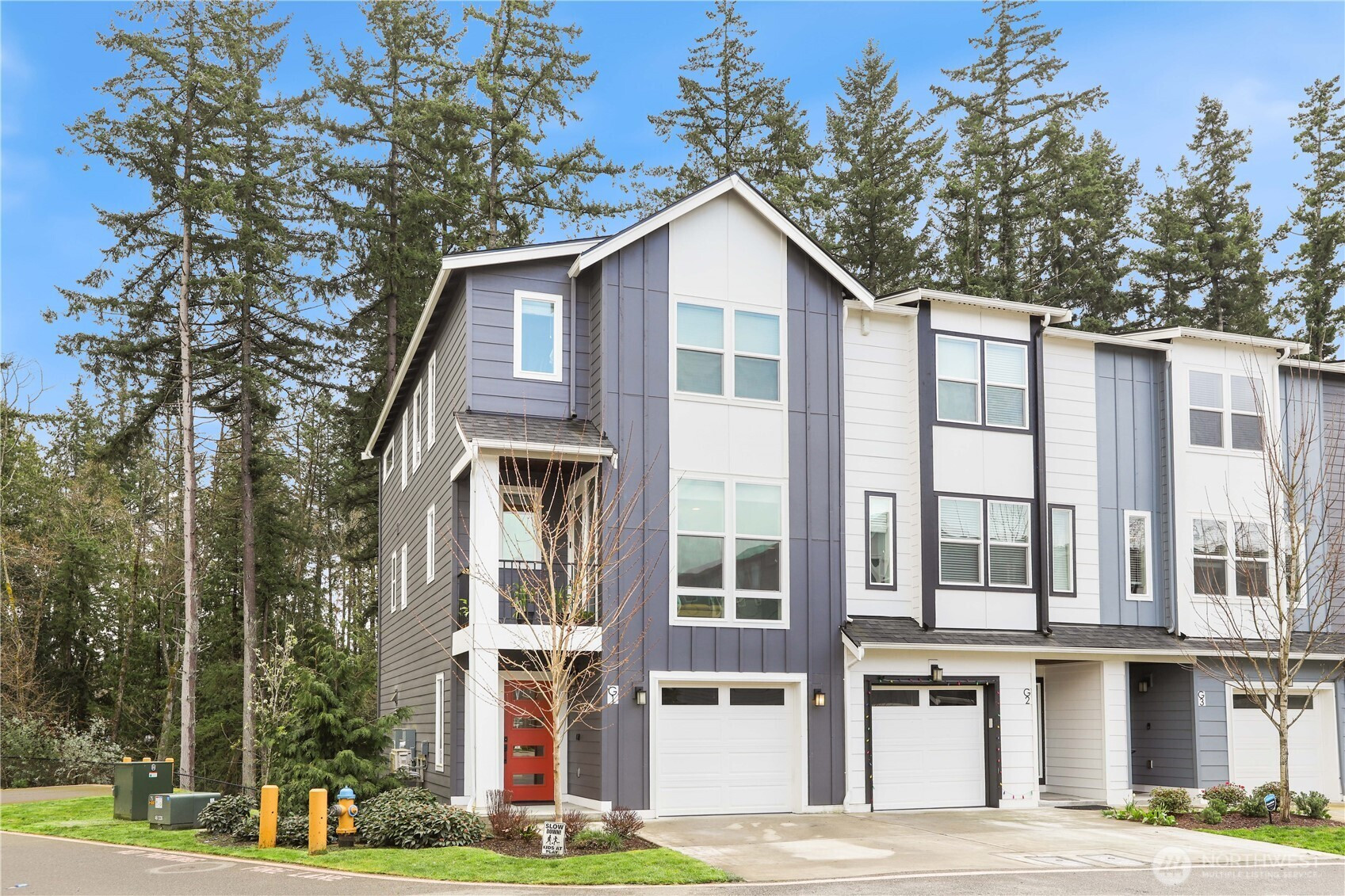 13717 Admiralty Way, Lynnwood, WA 98087