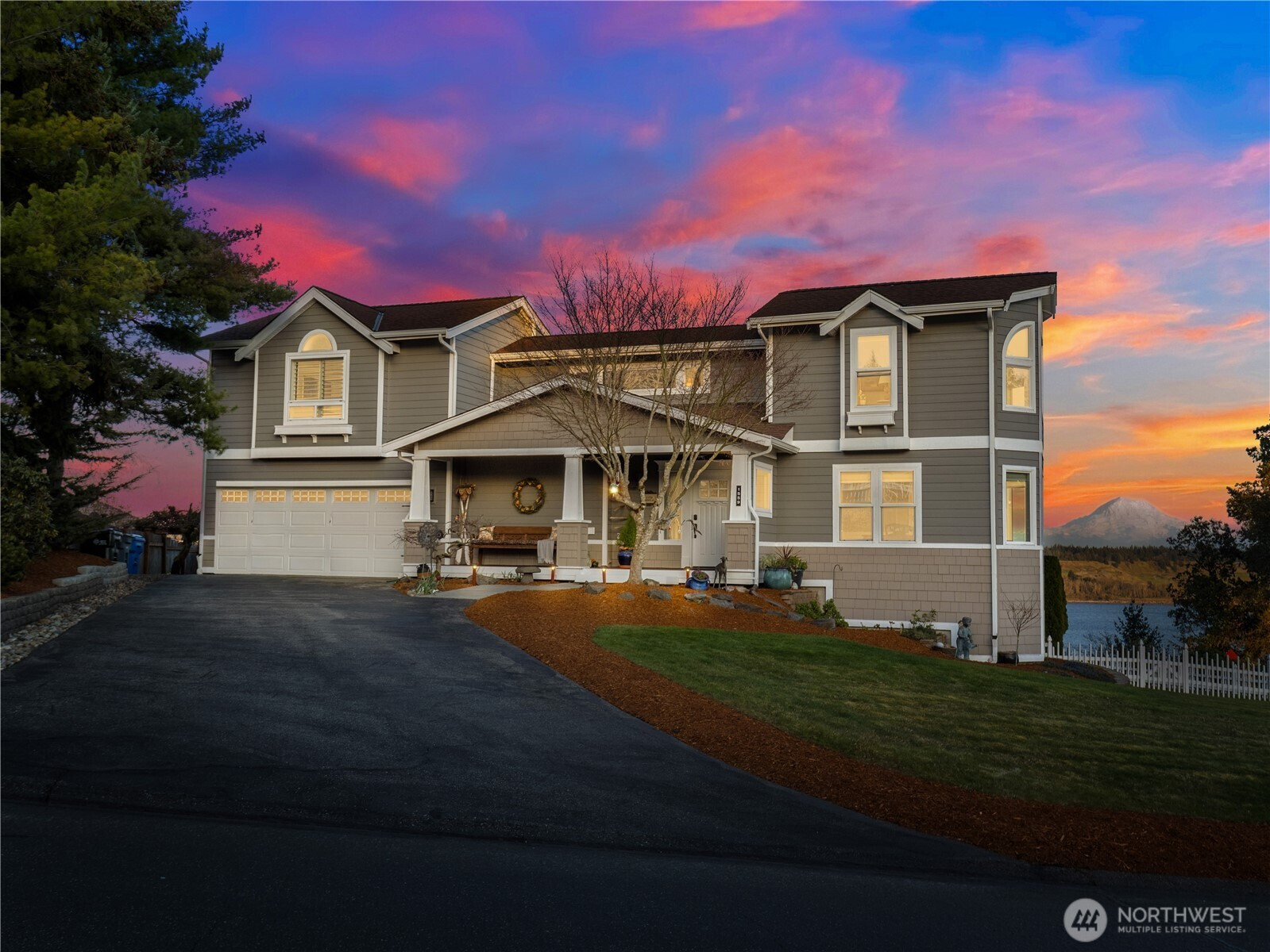 1559 13th AVE, Fox Island, WA 98333