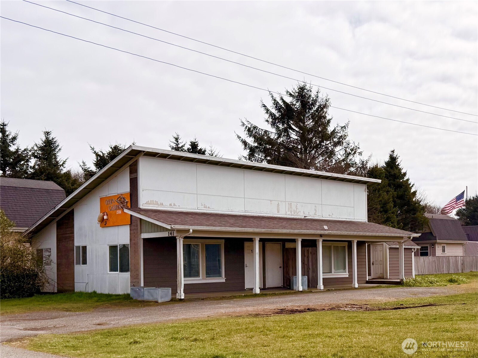 141 Barnacles Street NW, Ocean Shores, WA 98569