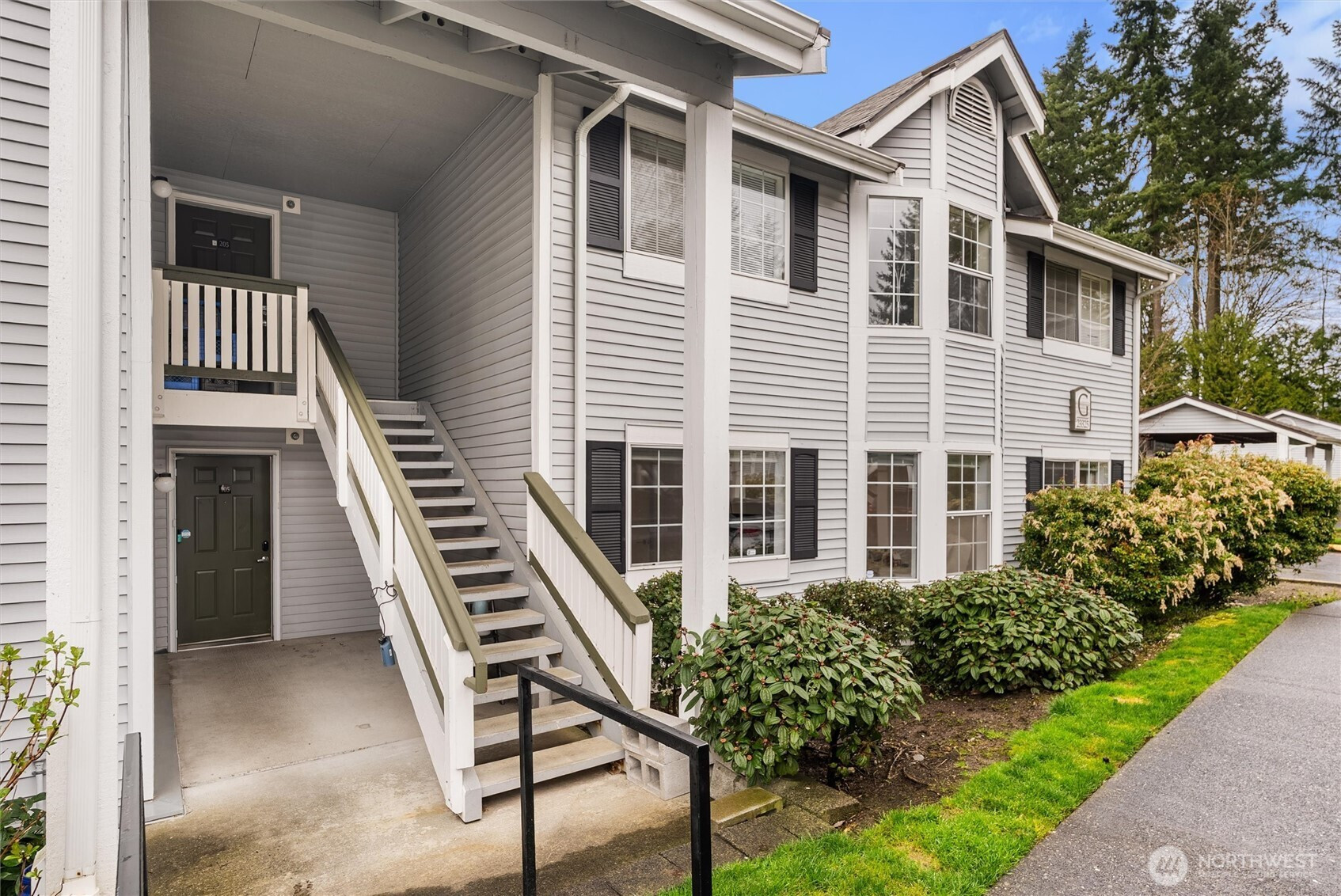 23325 Cedar Way, Mountlake Terrace, WA 98043