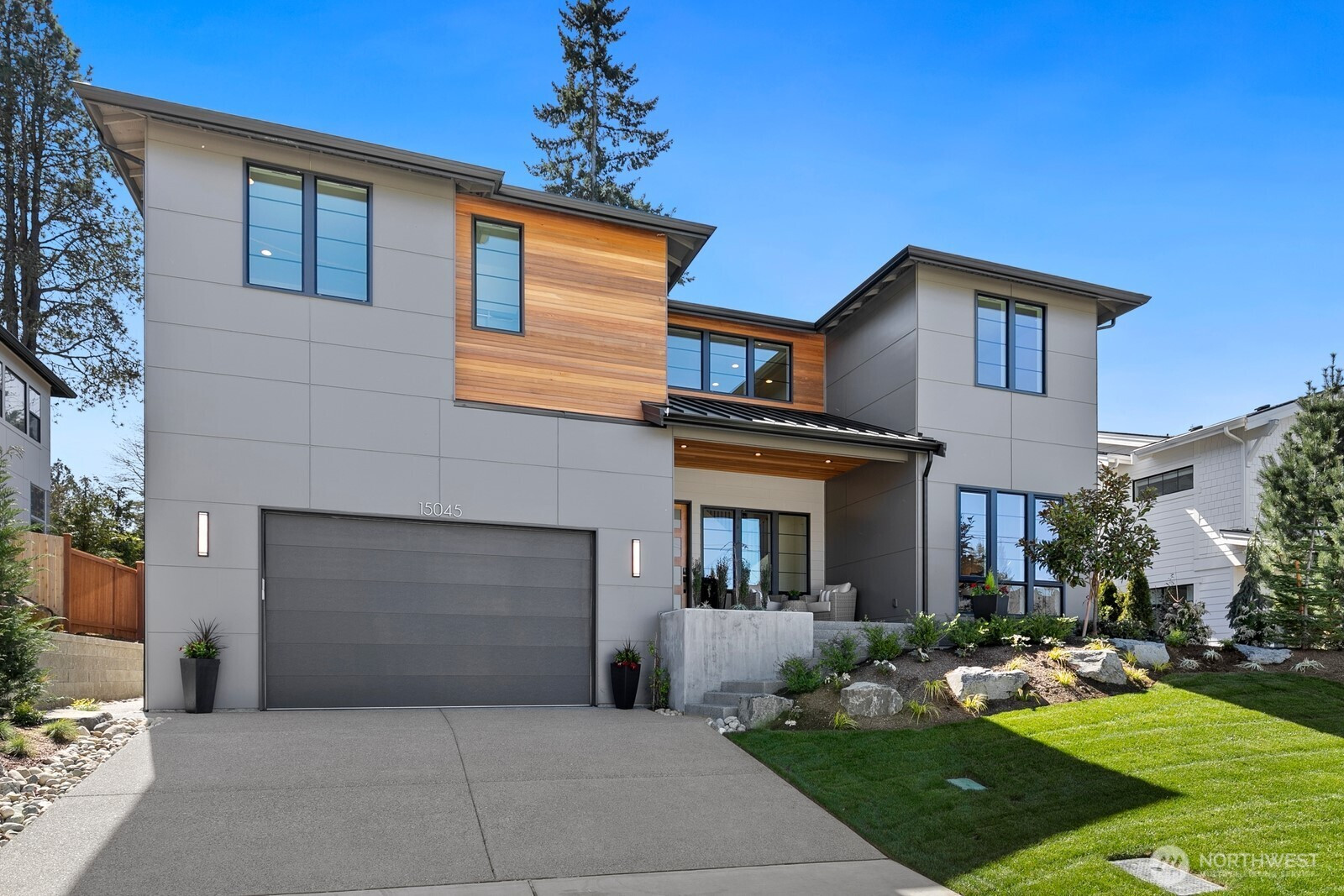 15045 SE 45th Place, Bellevue, WA 98006