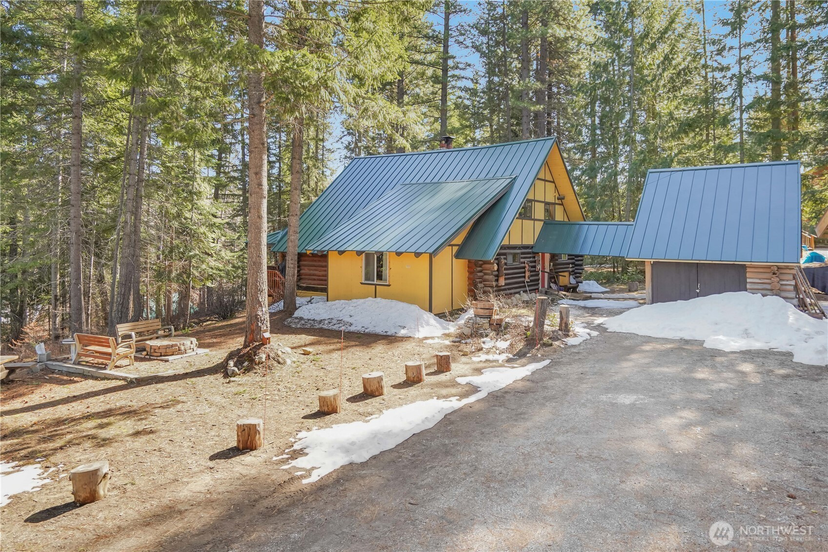 2263 Pine Tree Road, Leavenworth, WA 98826