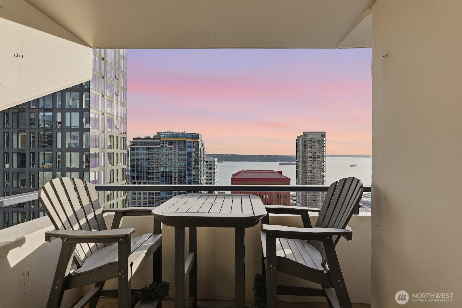 2100 3rd Avenue, Seattle, WA 98121