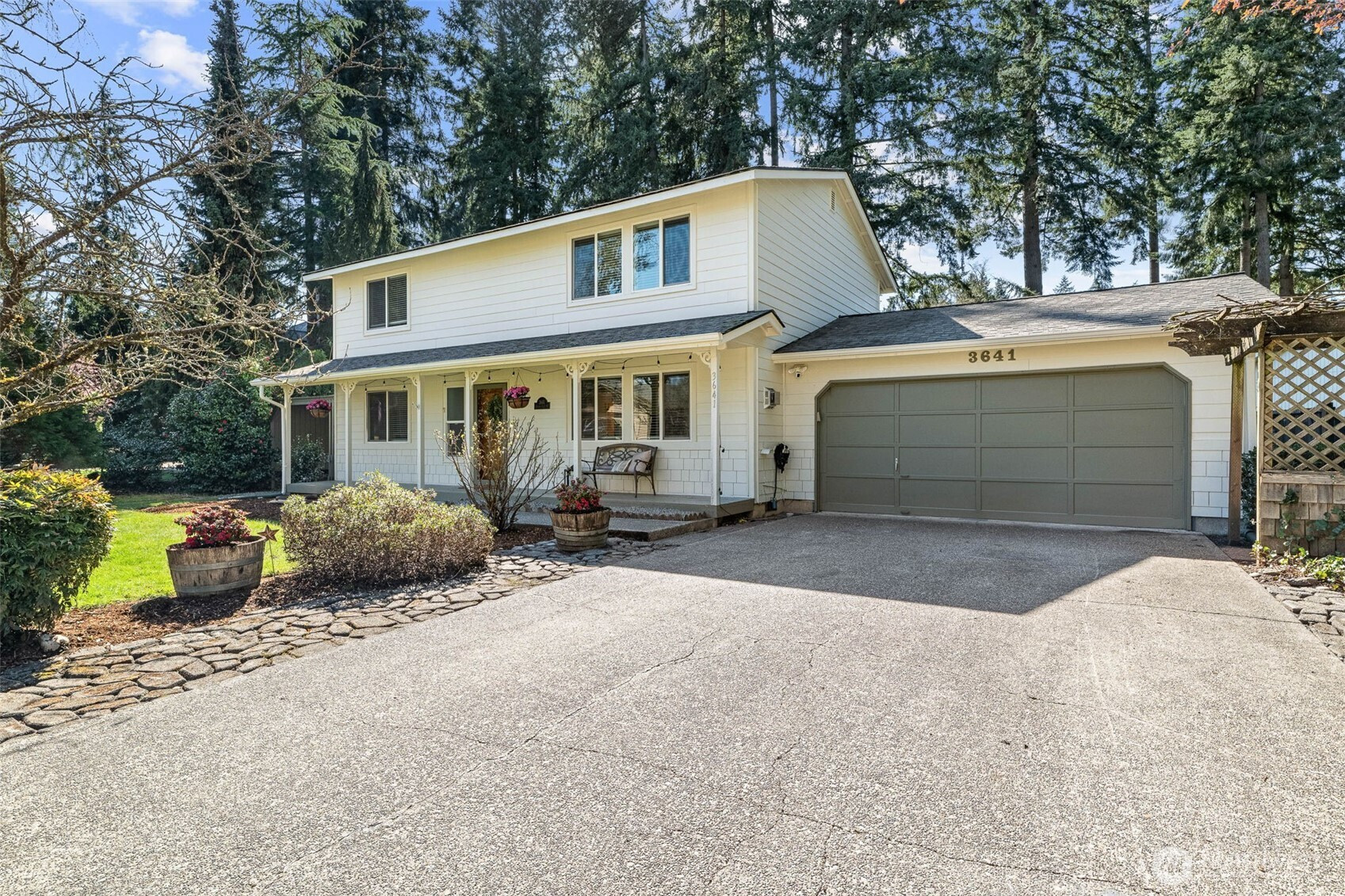 3641 Oxford Loop SE, Olympia, WA 98503