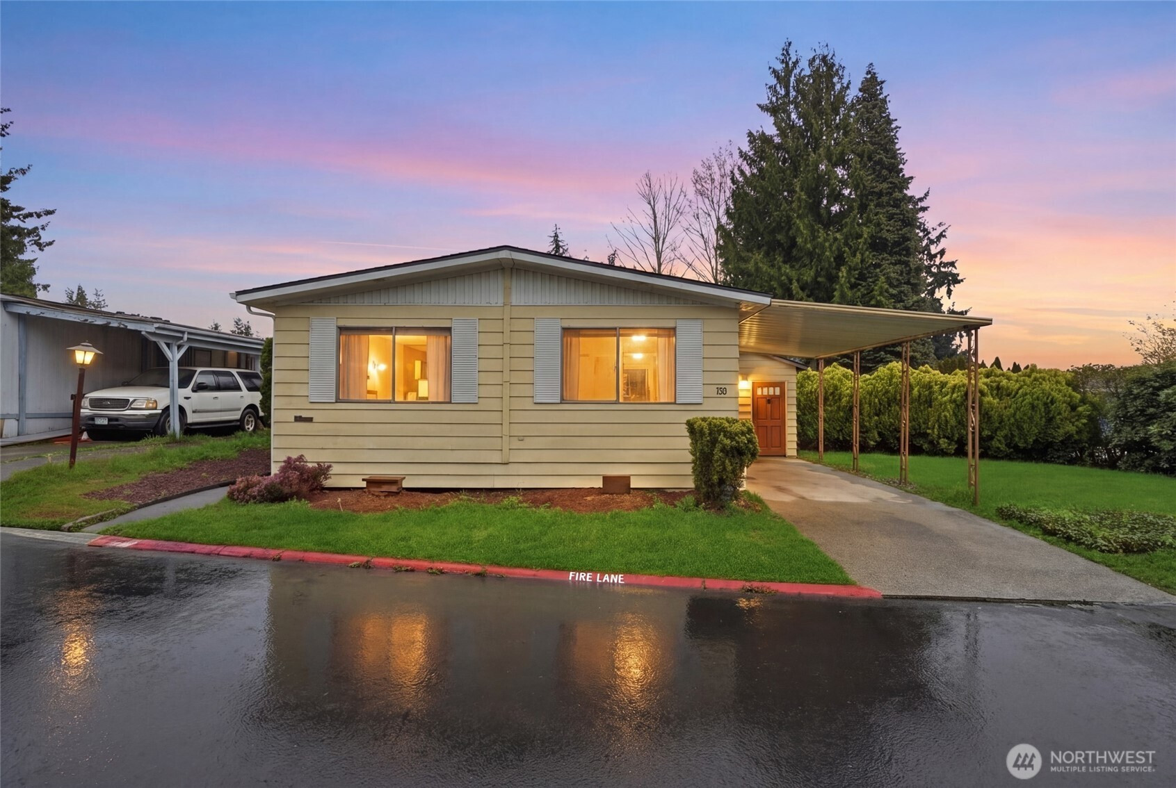 12605 E Gibson Rd, Everett, WA 98204