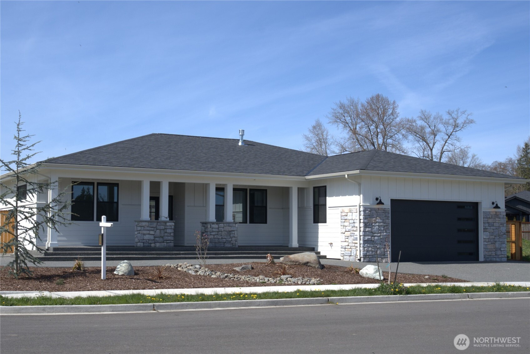 11 Dover Lane, Sequim, WA 98382