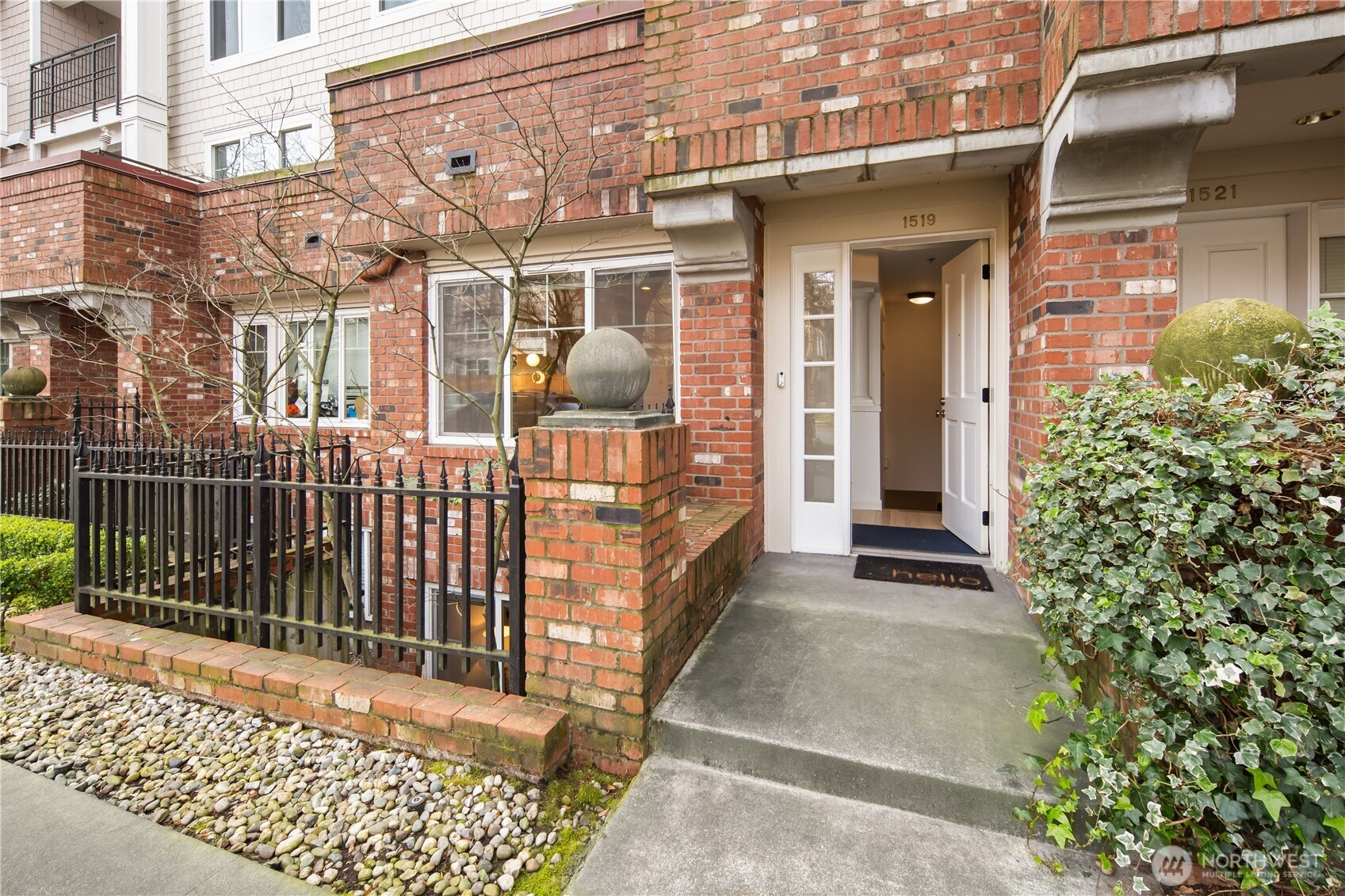 1519 NW 57th Street, Seattle, WA 98107