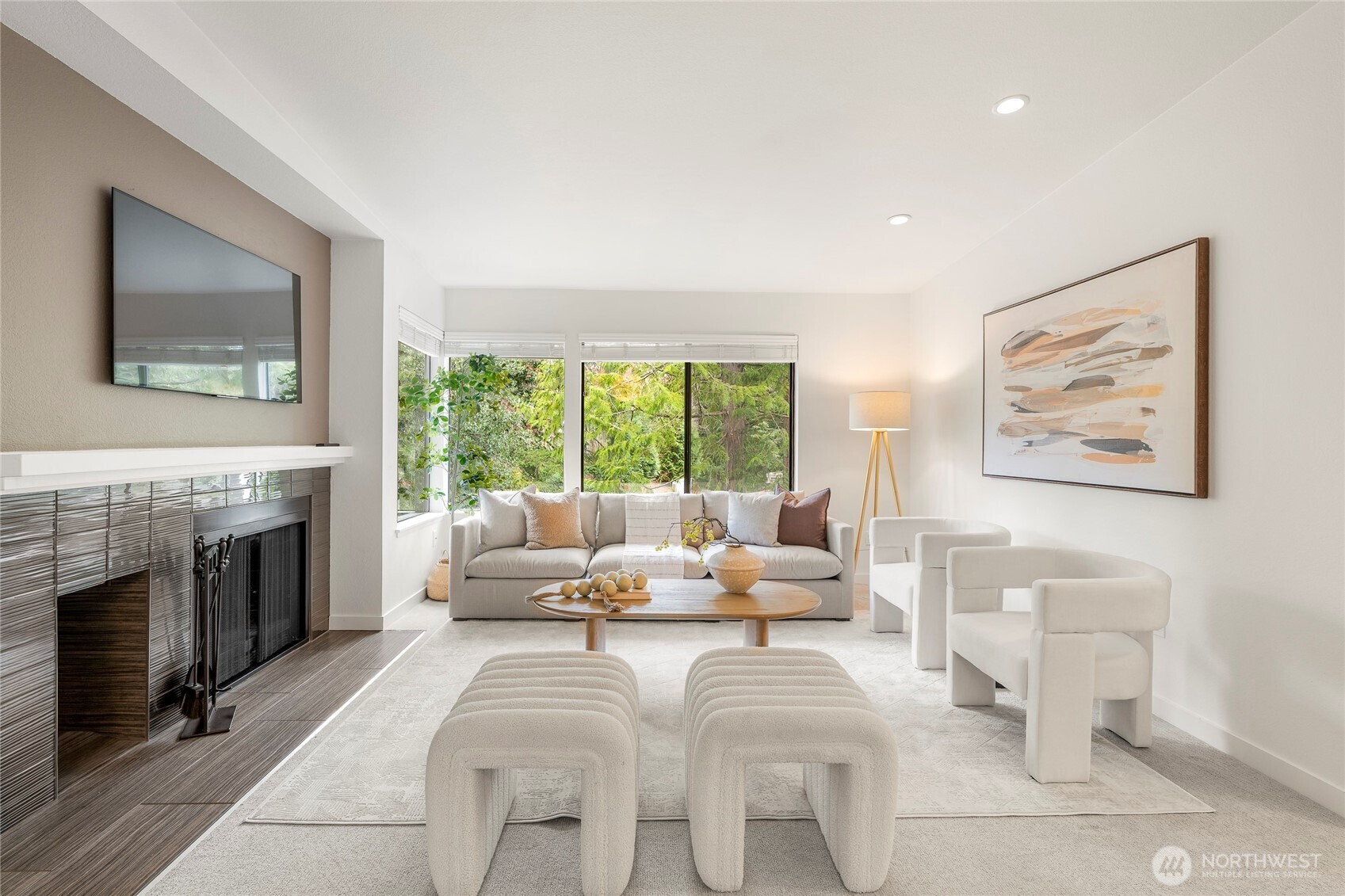 1336 Bellevue Way NE, Bellevue, WA 98004