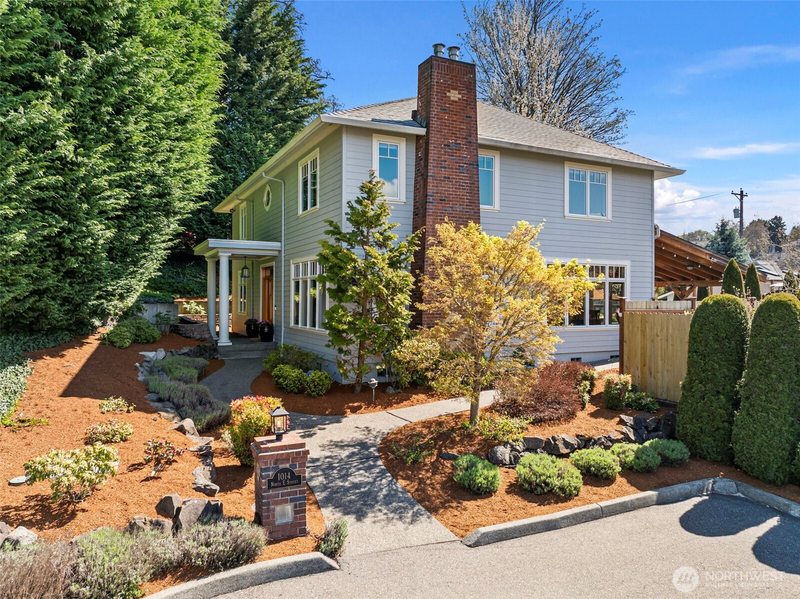 1014 N E Street, Tacoma, WA 98403