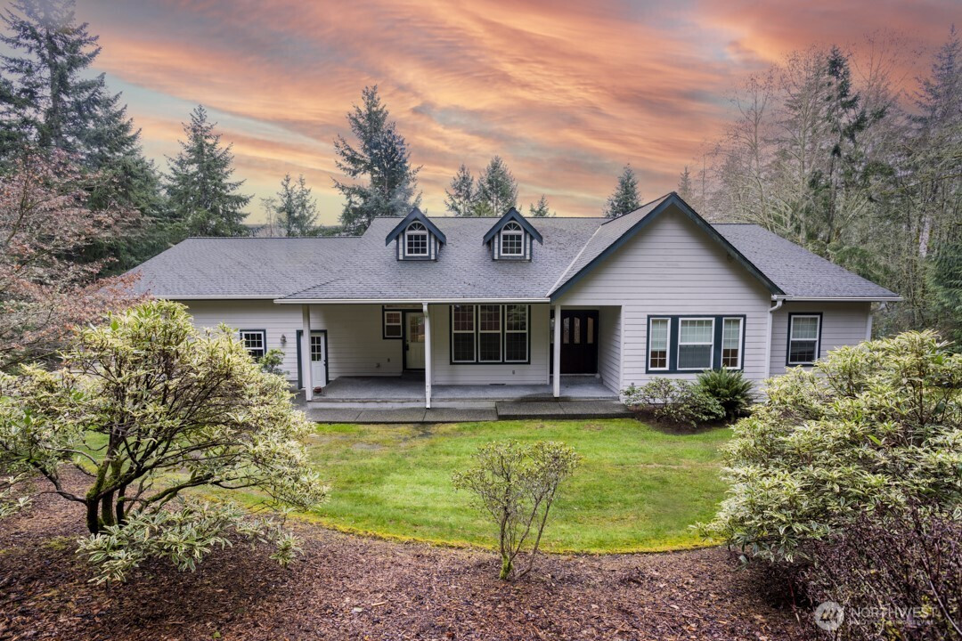 17625 Chummit Lane NE, Suquamish, WA 98392