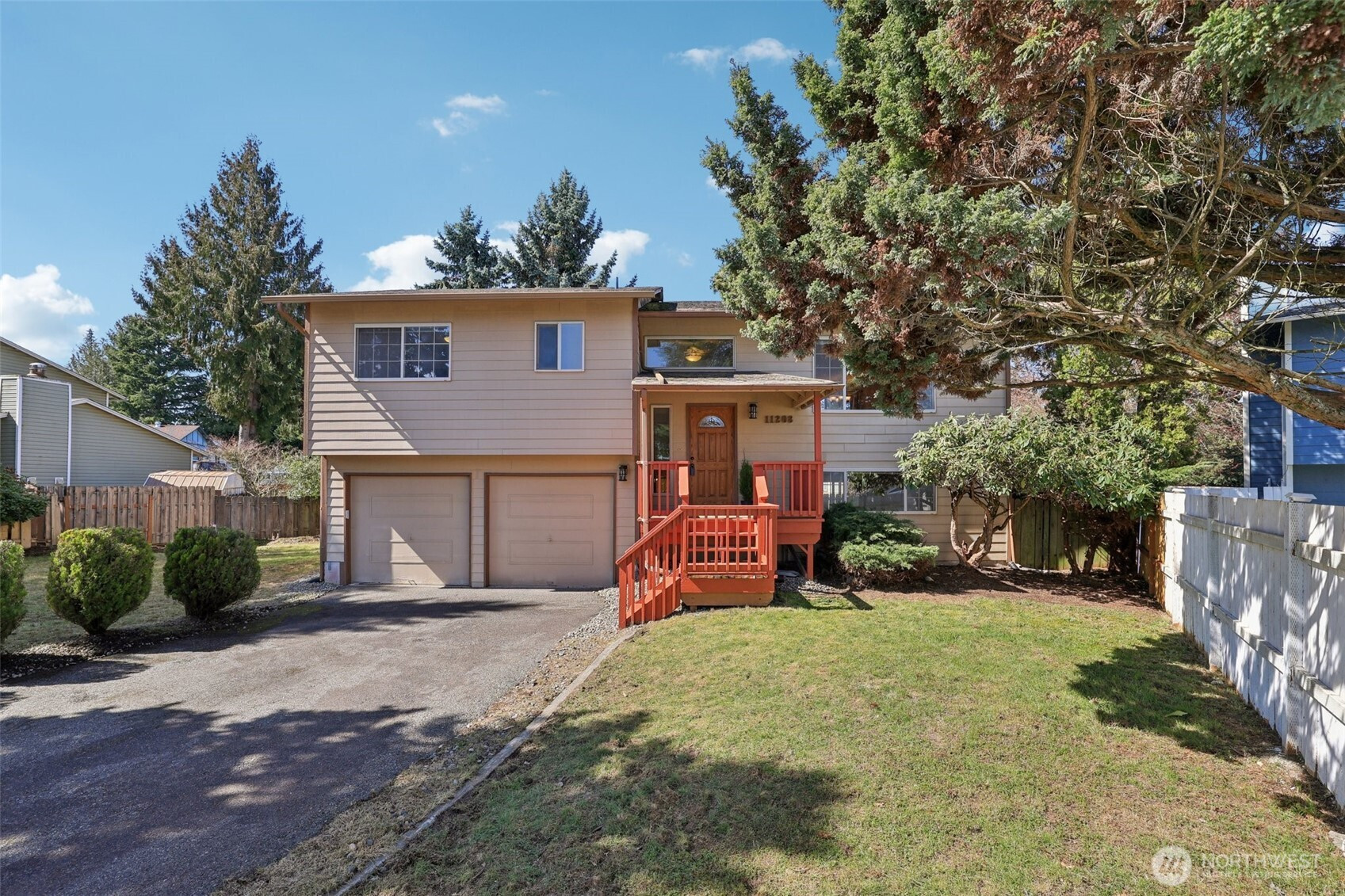 11208 SE 234th Street, Kent, WA 98031