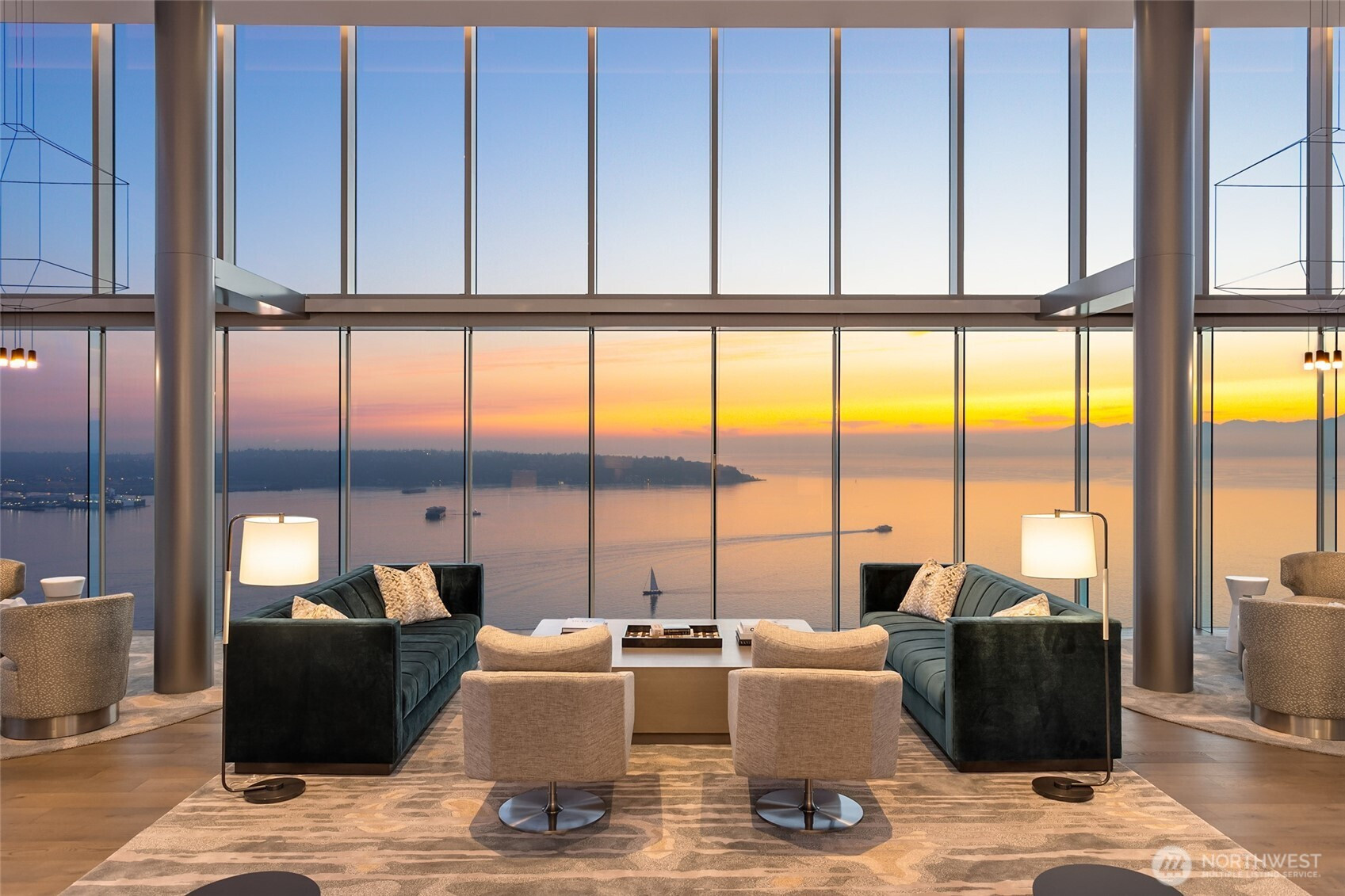 121 Stewart Street, Seattle, WA 98101