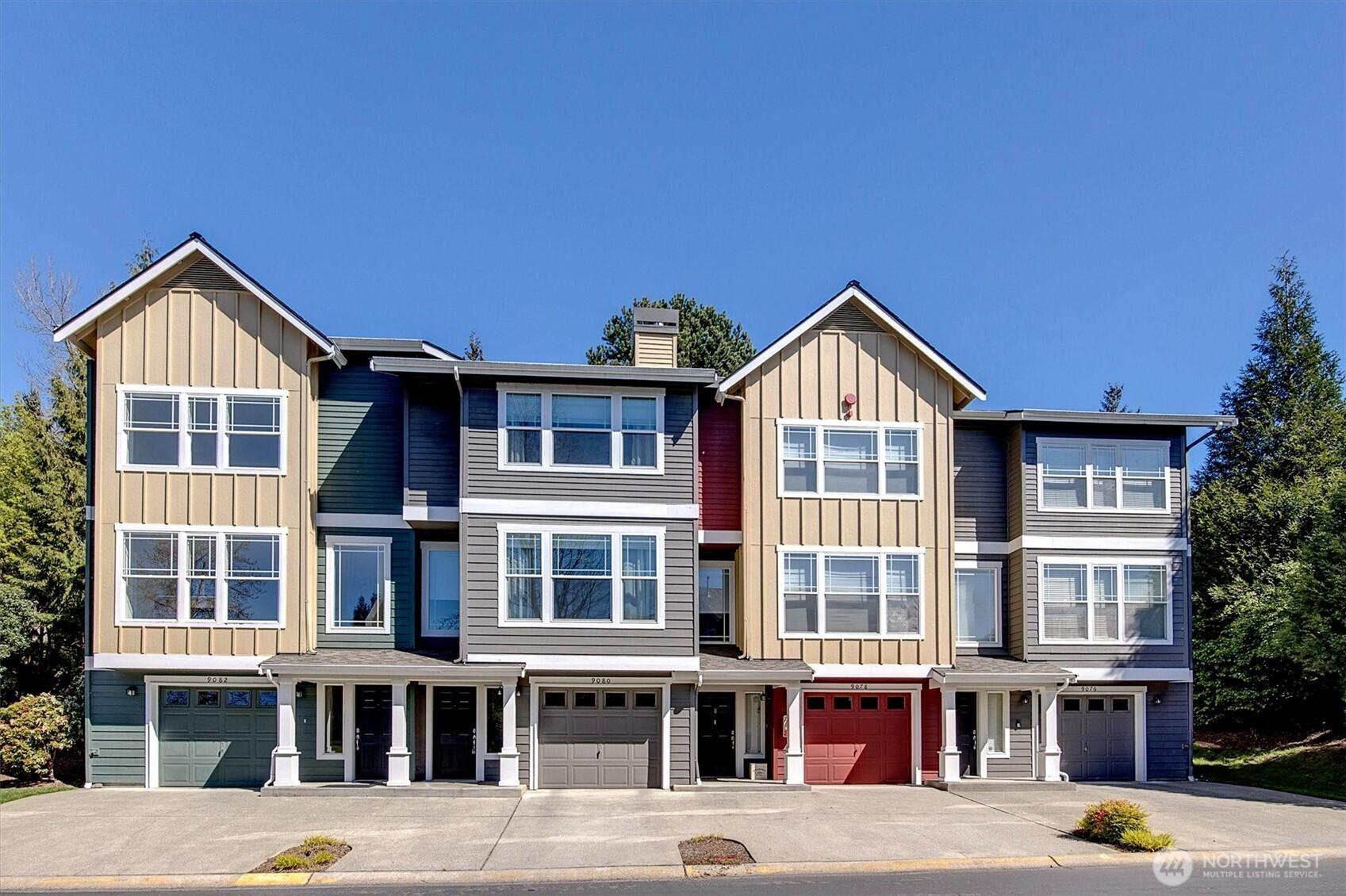 9080 162nd Place NE, Redmond, WA 98052