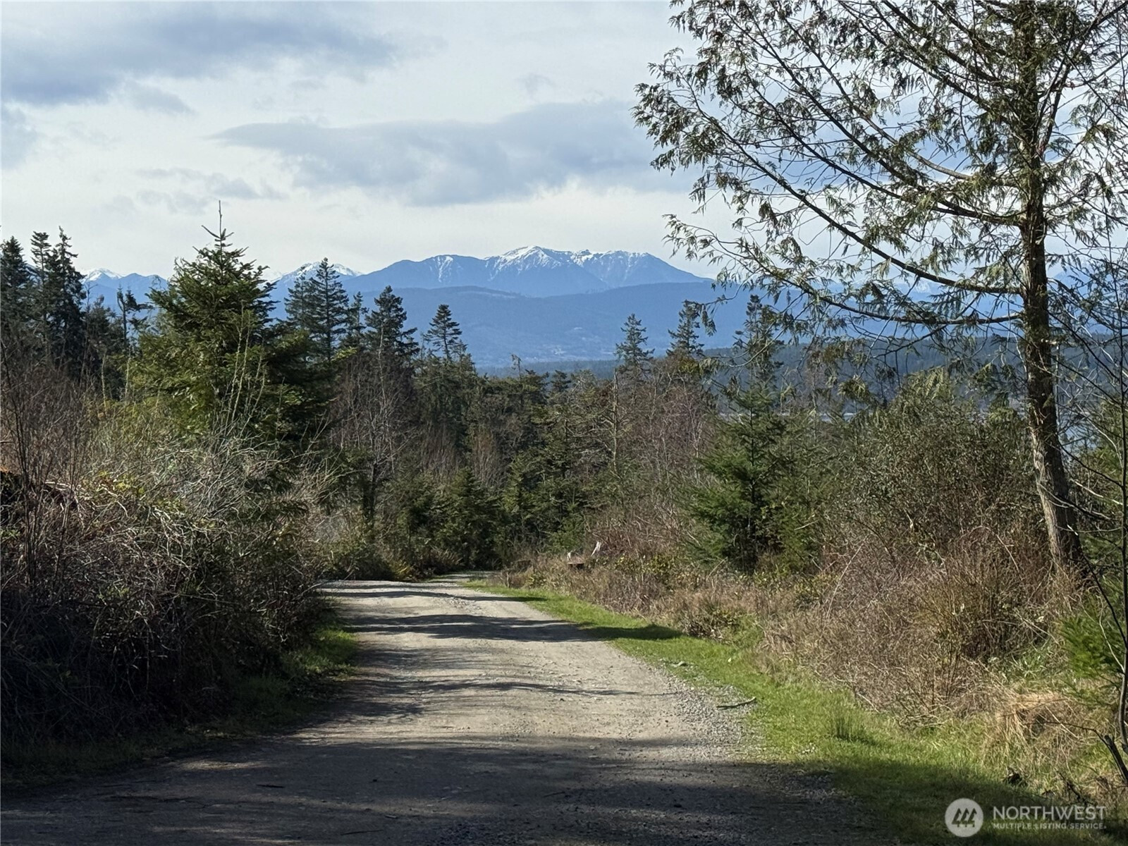 282 Drake Road, Port Townsend, WA 98368