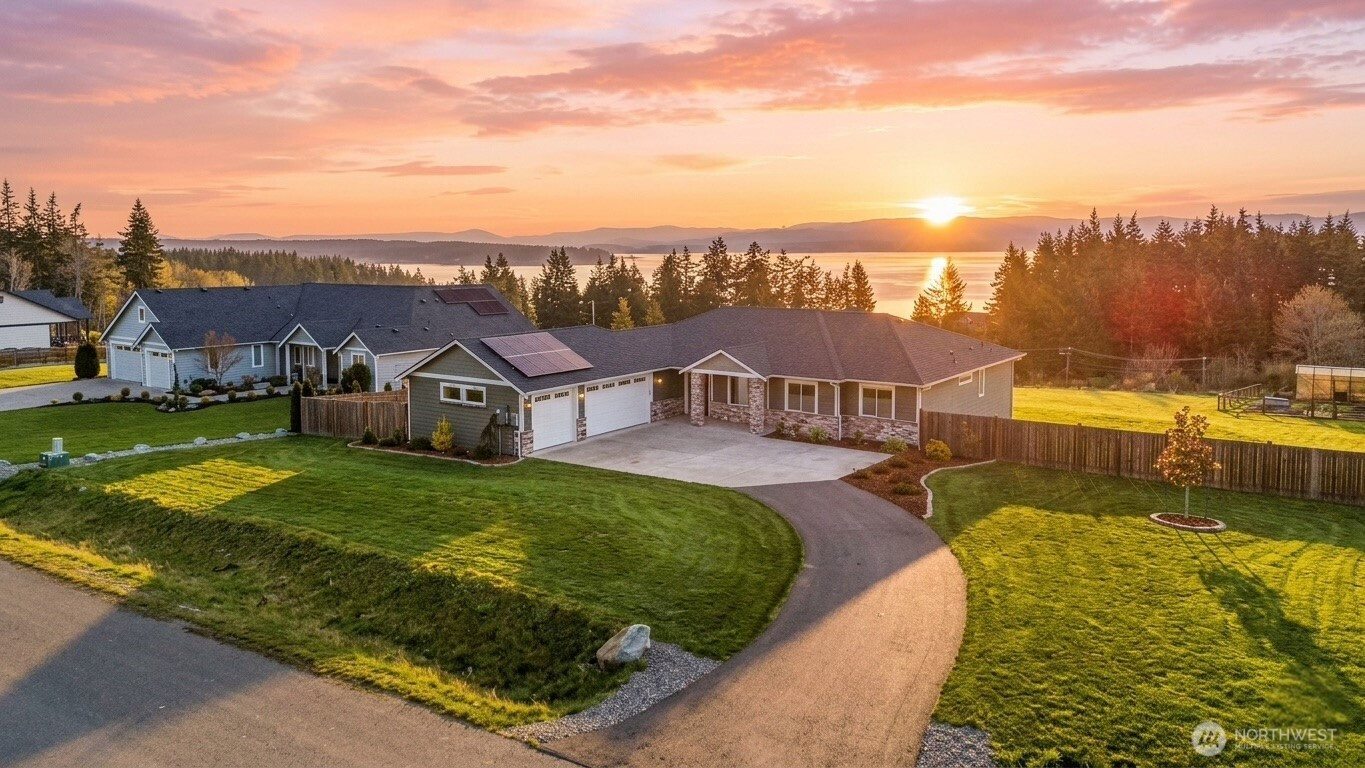 1395 Village Heights Place, Camano Island, WA 98282
