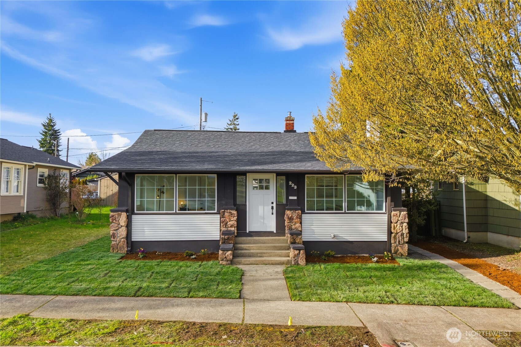 223 S 48th Street, Tacoma, WA 98408