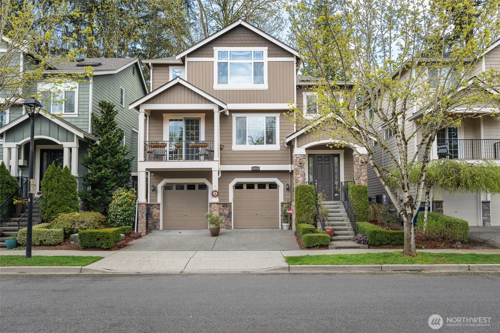 20229 134th Avenue NE, Woodinville, WA 98072