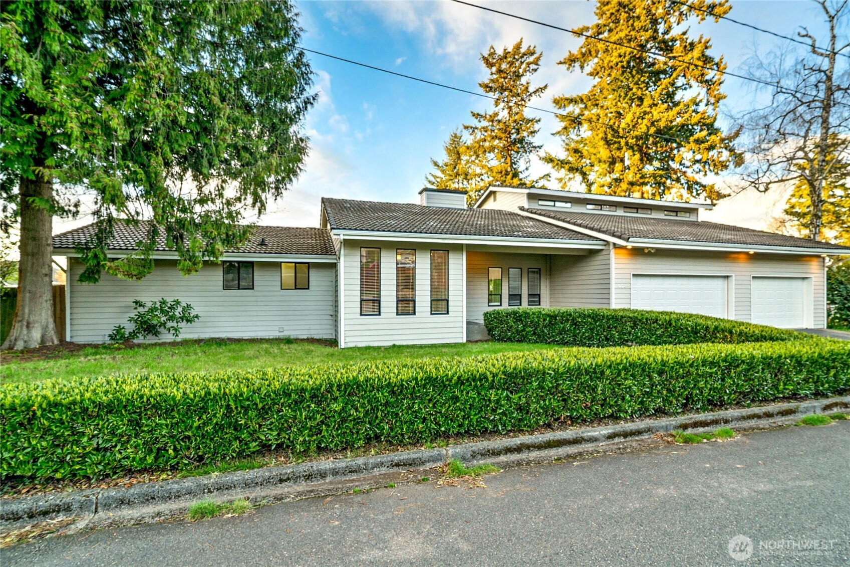 558 SW 298th Street, Federal Way, WA 98023