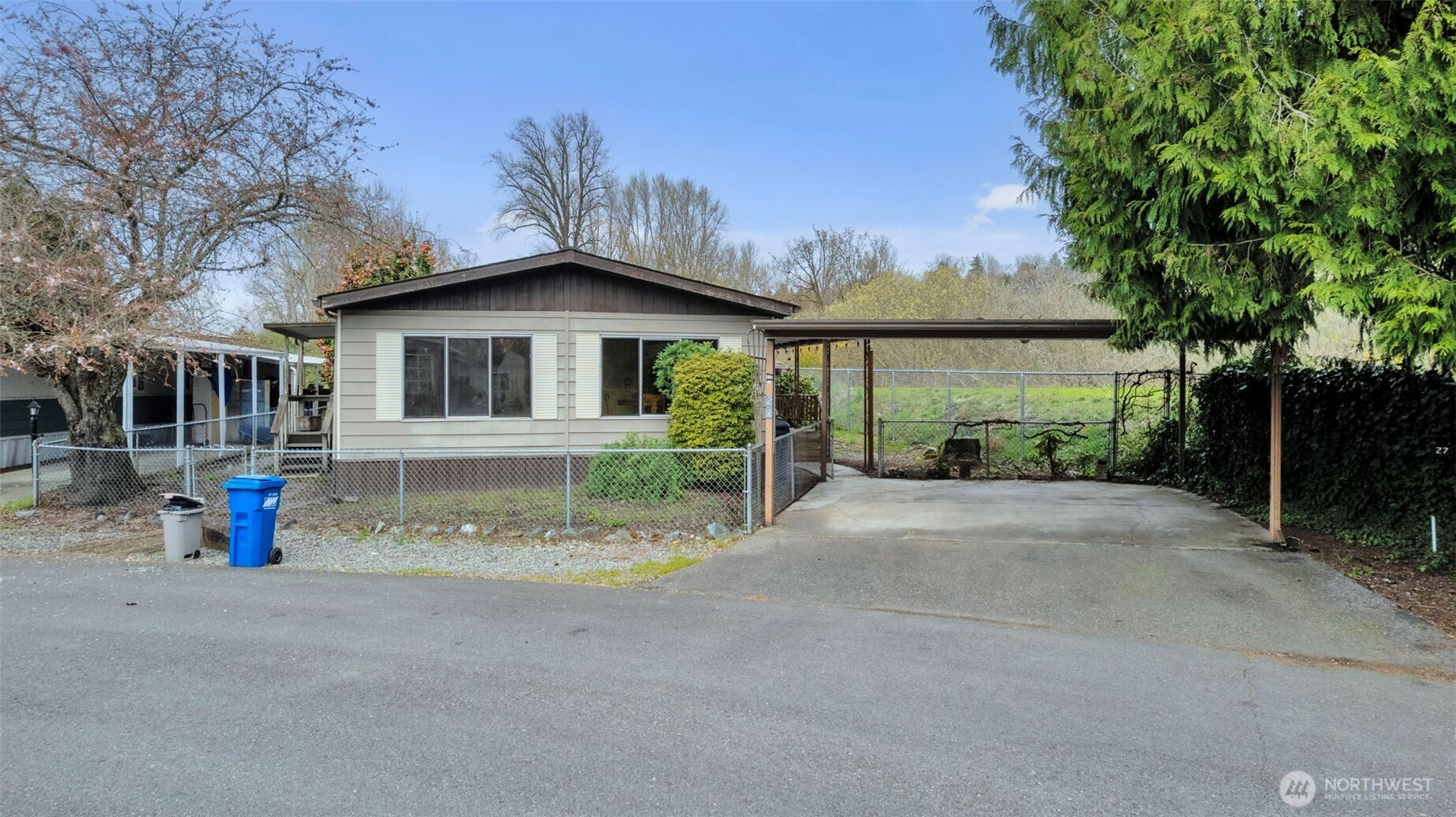 1510 Maple Lane, Kent, WA 98030