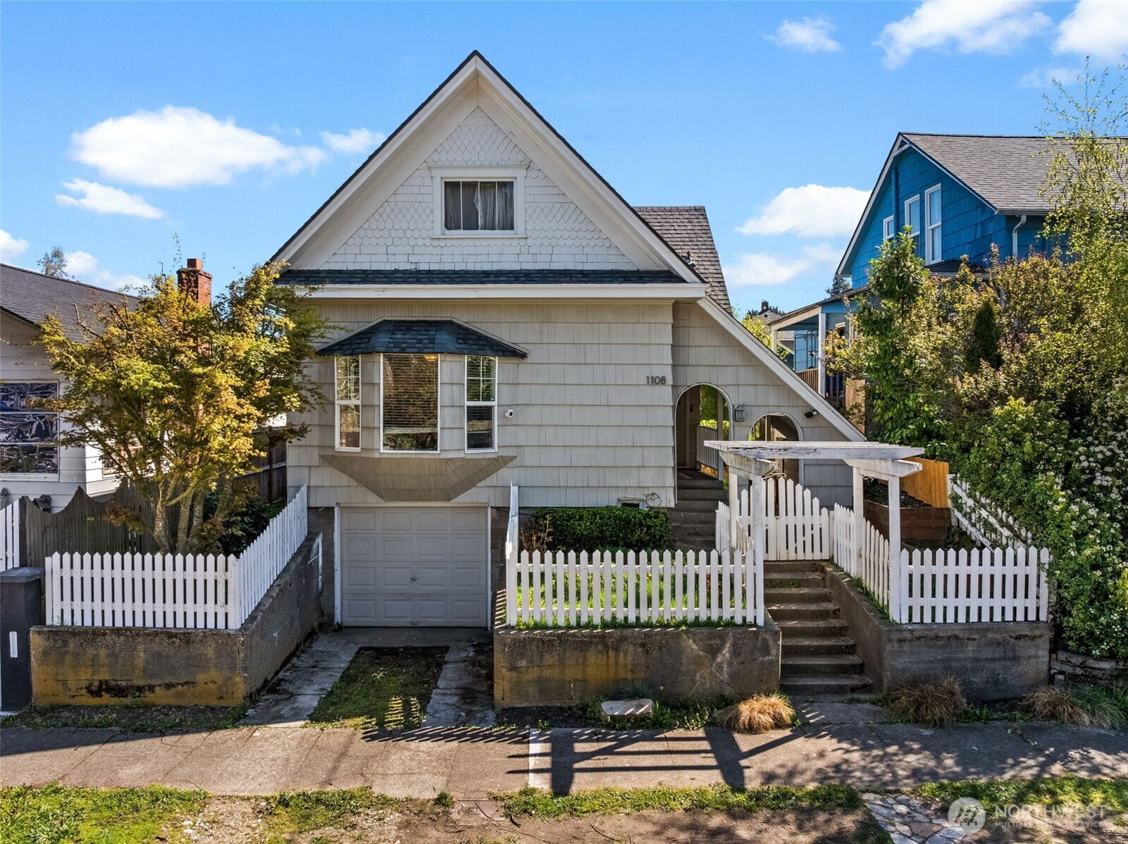 1108 Mckenzie Avenue, Bremerton, WA 98337