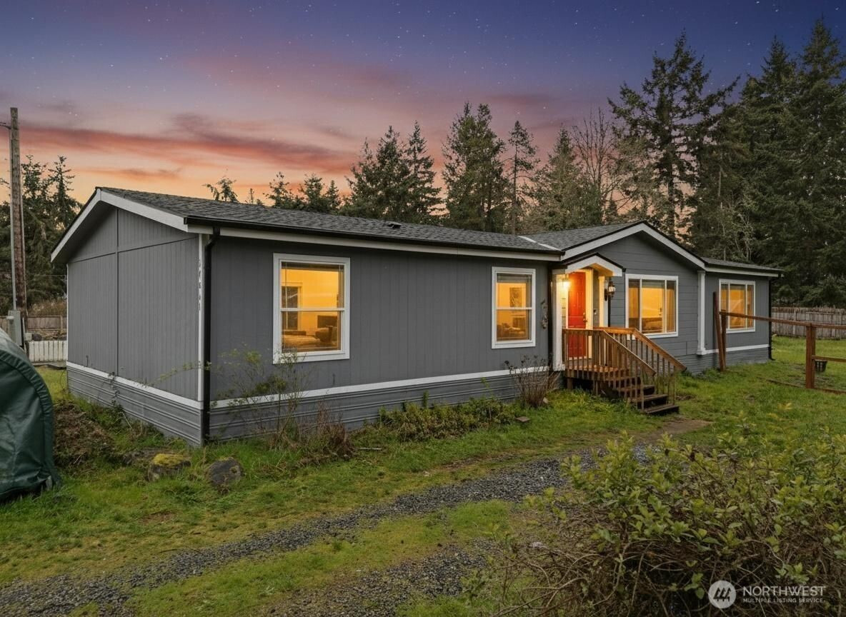 17011 Wisteria Court SE, Yelm, WA 98597