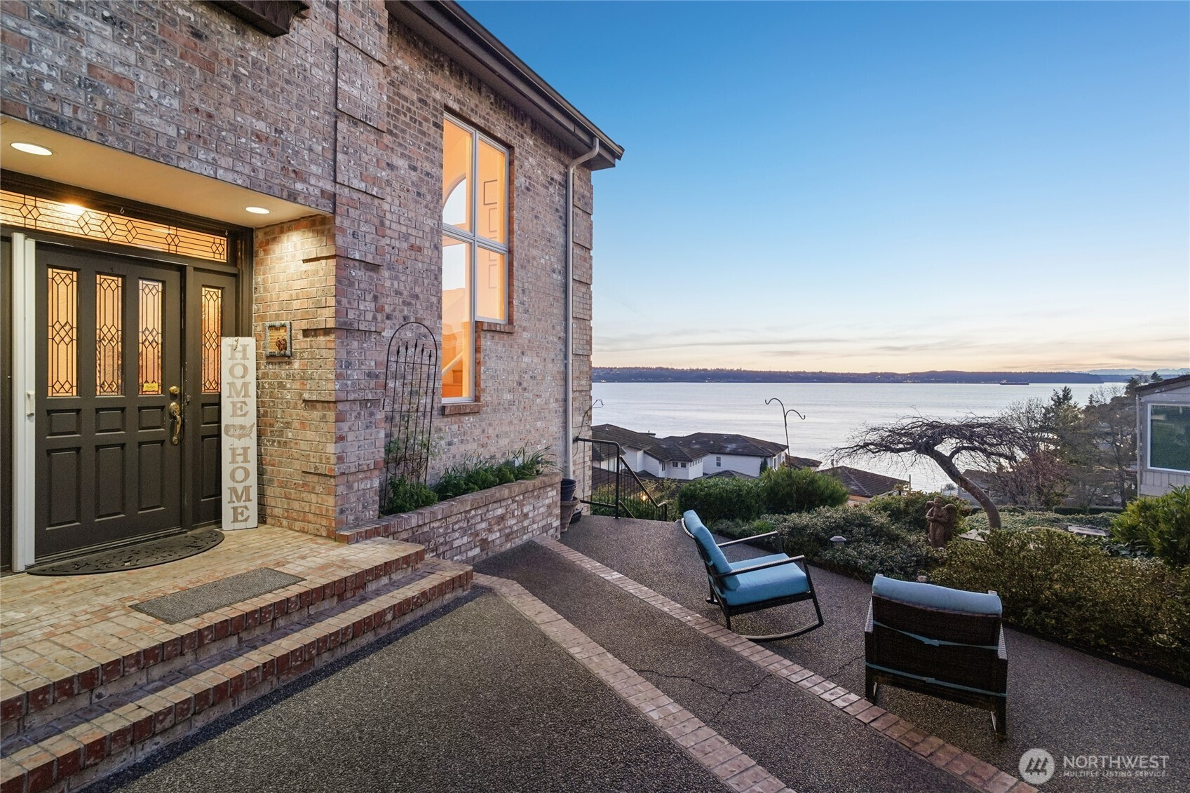 6412 E Side Drive NE, Tacoma, WA 98422