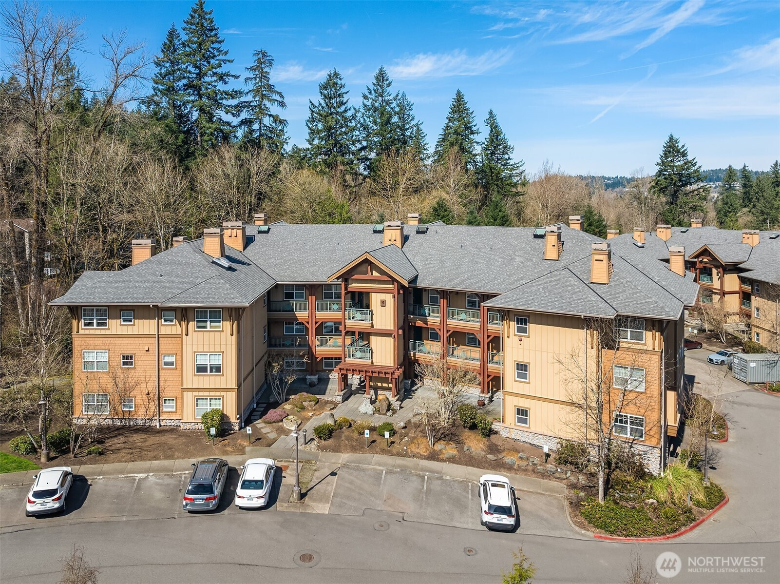 1000 Cabin Creek Lane SW, Issaquah, WA 98027