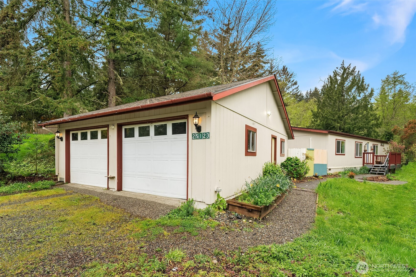 25123 120th Avenue SW, Vashon, WA 98070