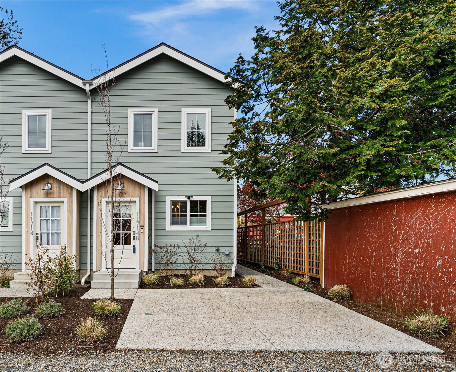 11714 B 26th Avenue NE, Seattle, WA 98125