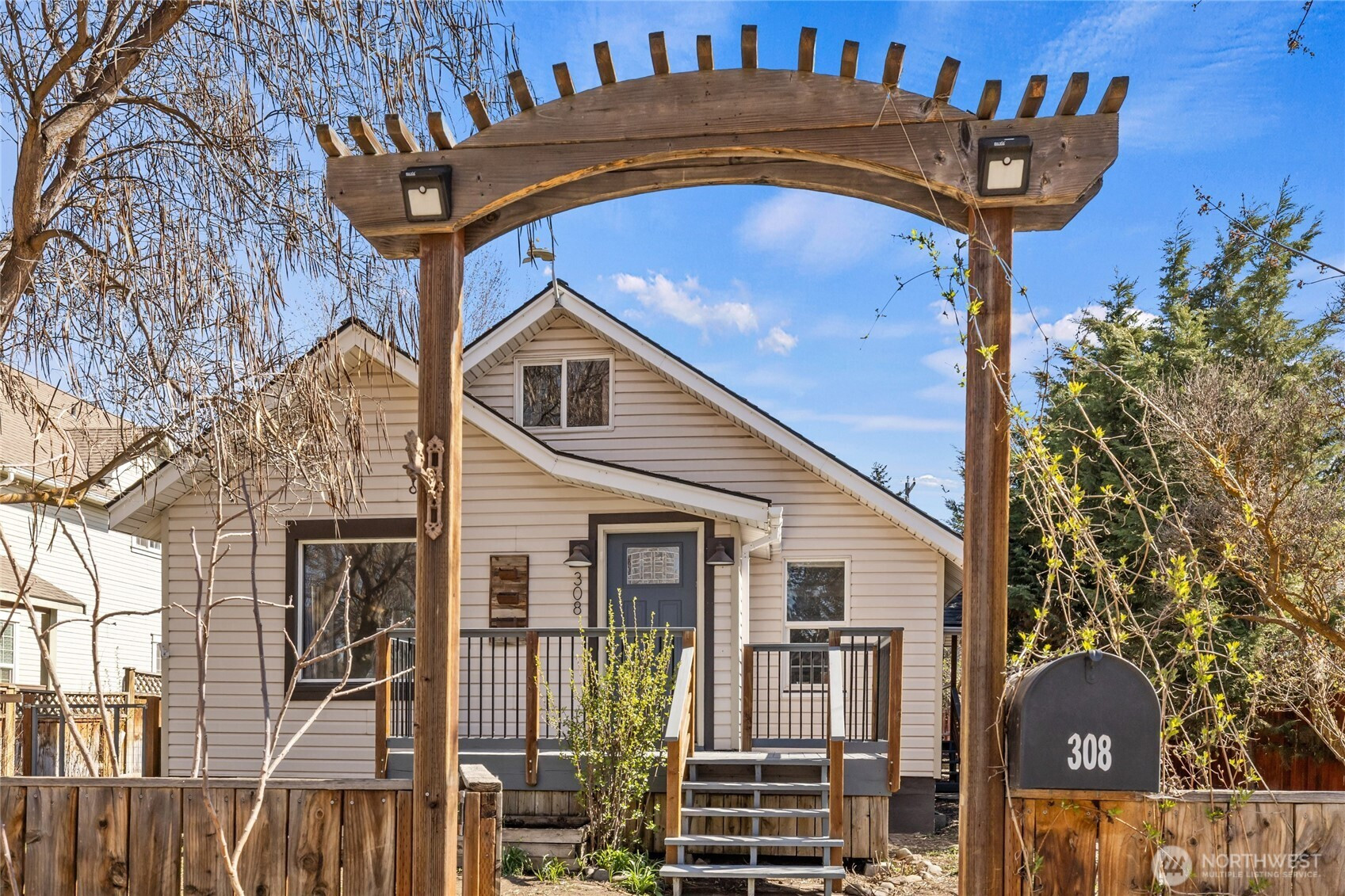 308 S Pearl Street, Ellensburg, WA 98926