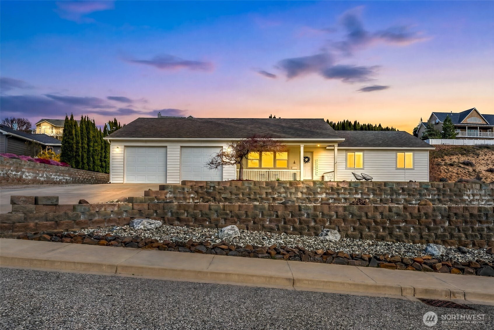1263 Wheatridge Drive, East Wenatchee, WA 98802