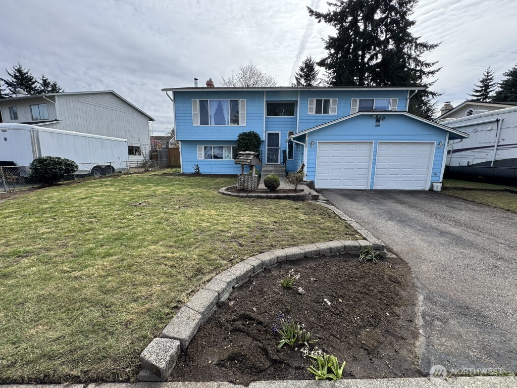 11909 SE 210th Place, Kent, WA 98031