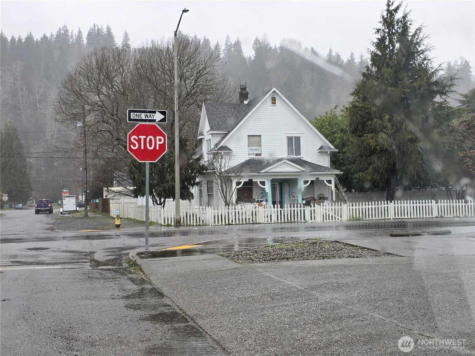 2701 Simpson Avenue, Hoquiam, WA 98550