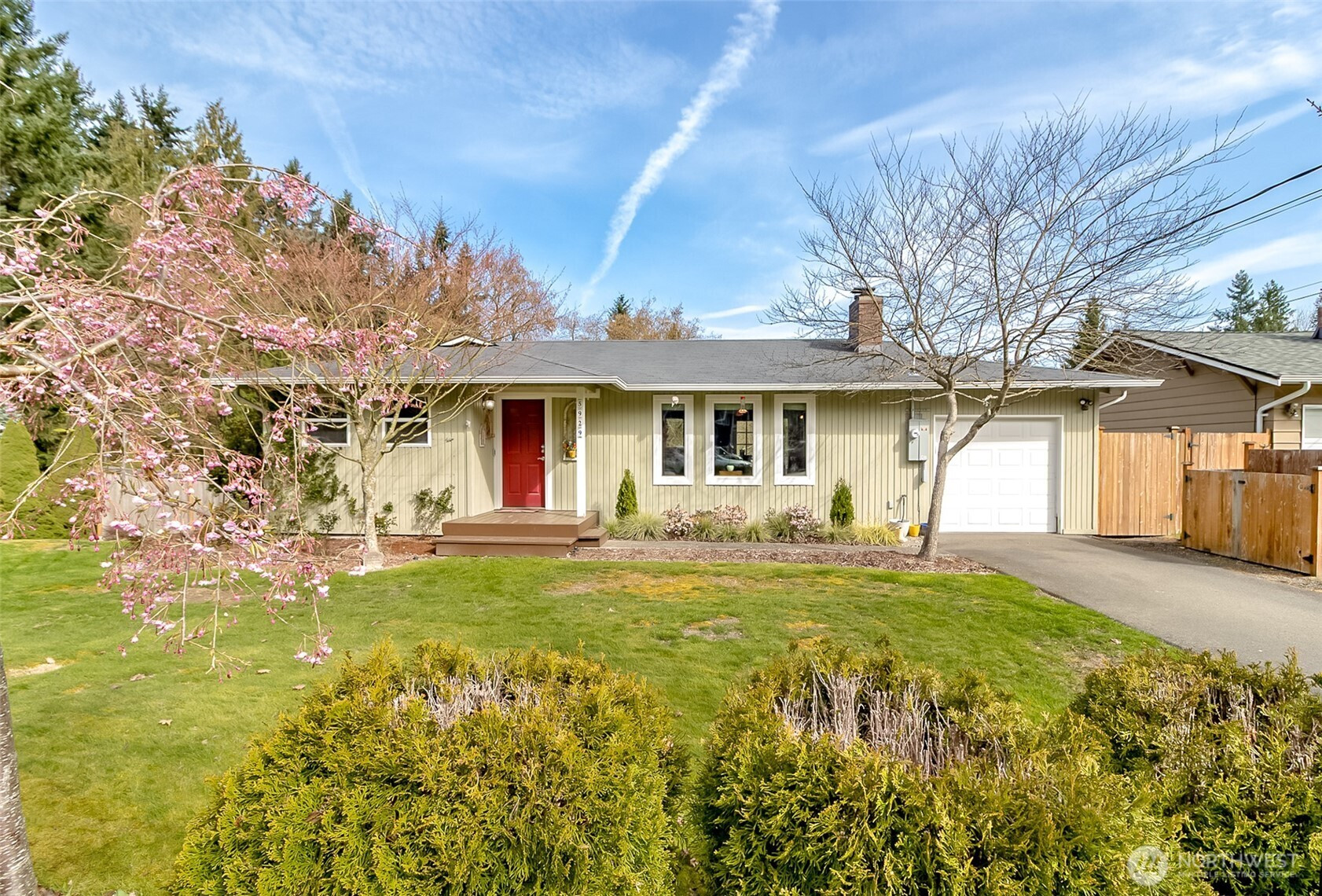 5929 164th Place SW, Lynnwood, WA 98037