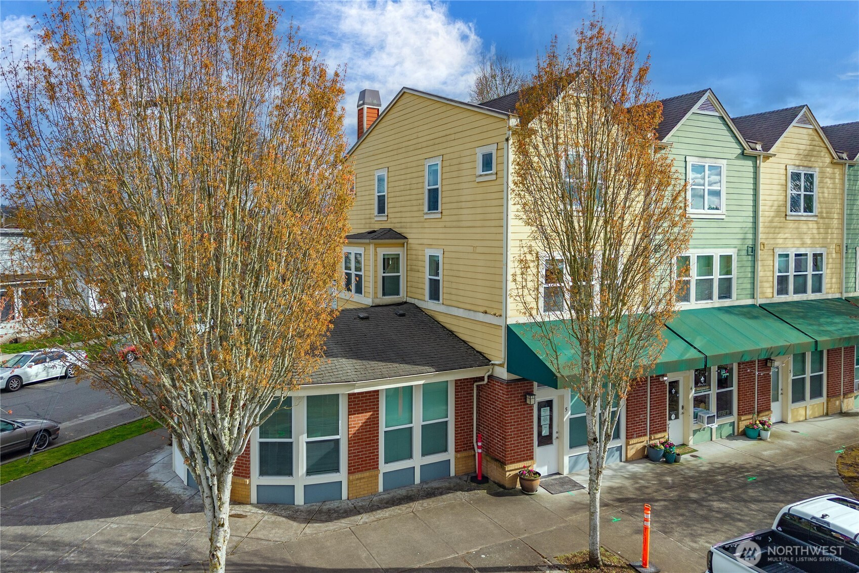 816 Cherry Avenue, Sumner, WA 98390