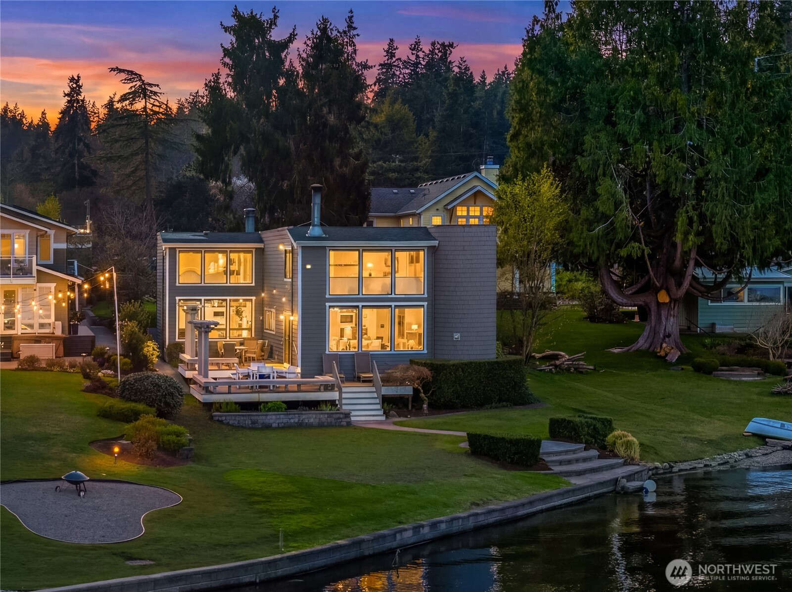 3418 W Lake Sammamish Parkway SE, Bellevue, WA 98008