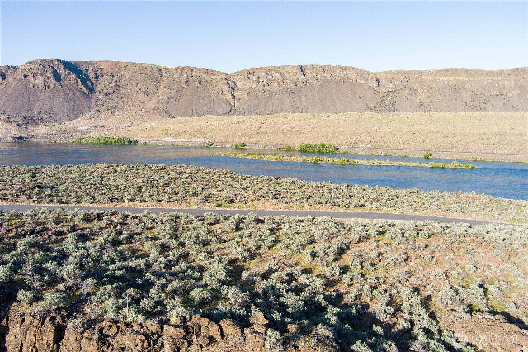 426 Ravens Home Lane, Malaga, WA 98828