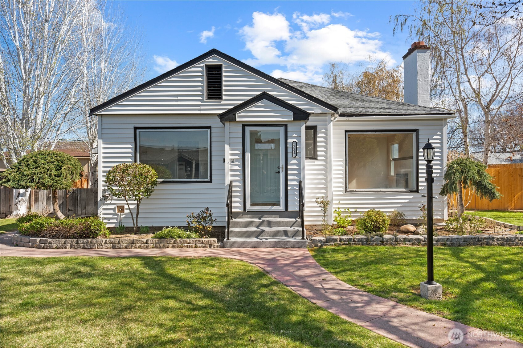 222 D Street SW, Ephrata, WA 98823