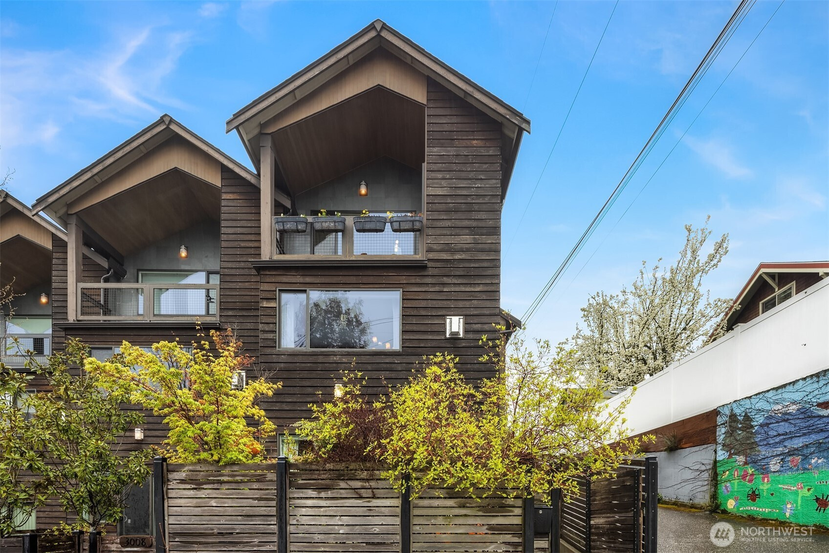 3010 NE 55th Street, Seattle, WA 98105