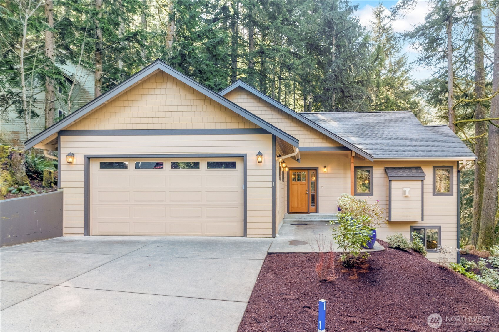 1 Rosebud Place, Bellingham, WA 98229