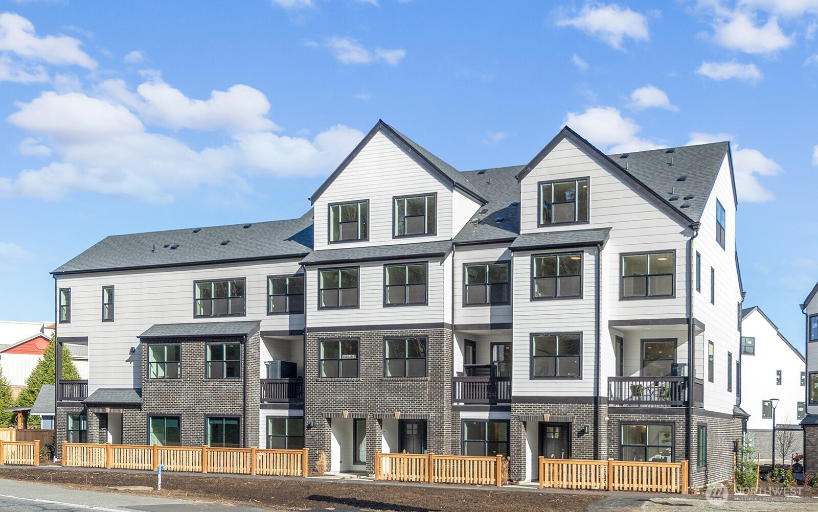 761 7th Avenue NW, Issaquah, WA 98027